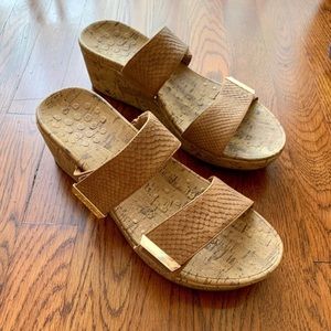 Vionic Atlantic Pepper Wedge Sandal